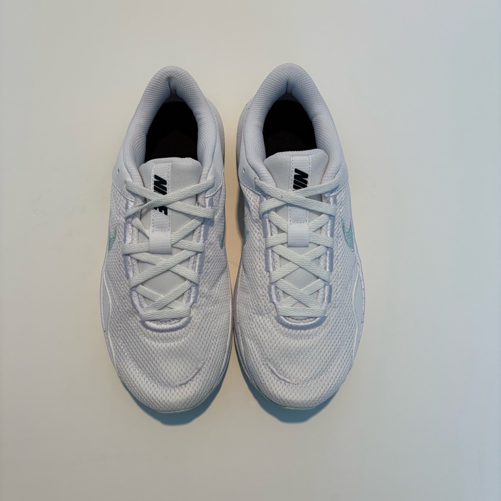 Women’s Nike Legend Essential 3 Next Nature Shoes Size 8 New MSRP $80 - Picture 4 of 7